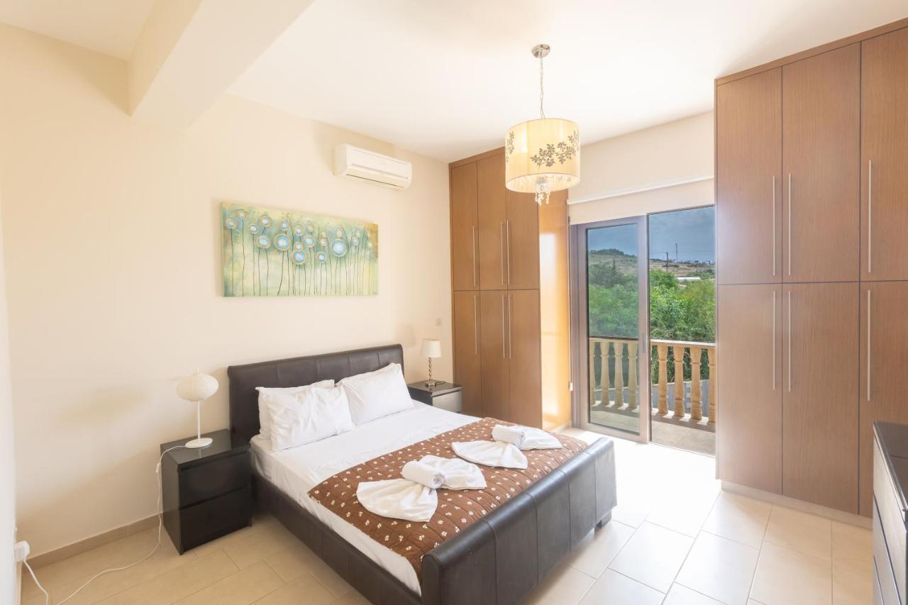 Sparta Luxury Villa Протарас Екстериор снимка