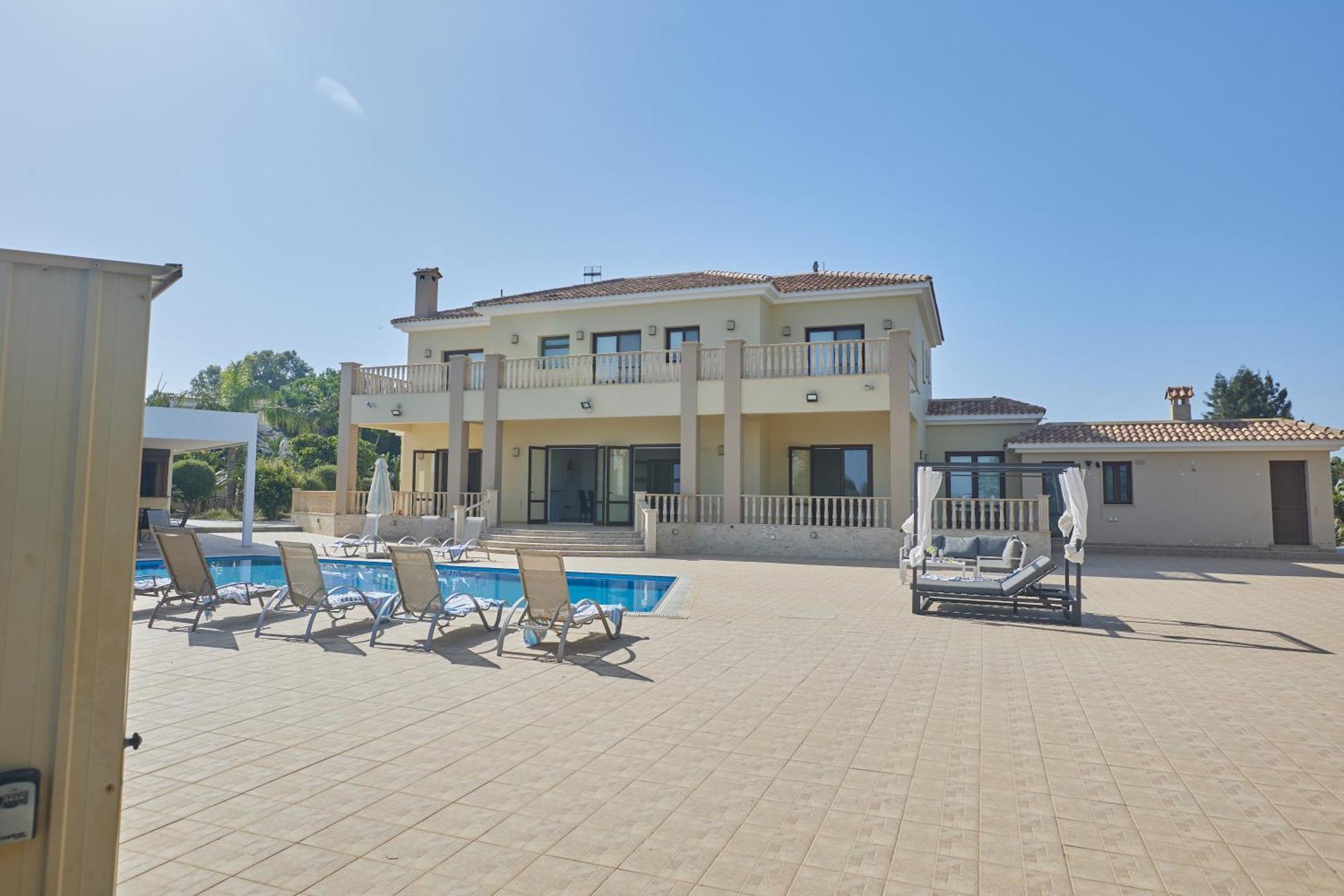 Sparta Luxury Villa Протарас Екстериор снимка