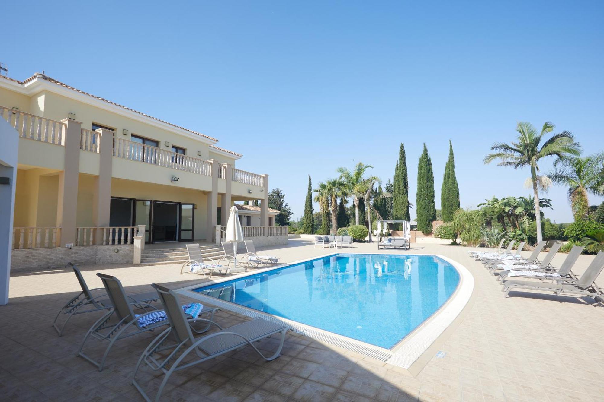 Sparta Luxury Villa Протарас Екстериор снимка
